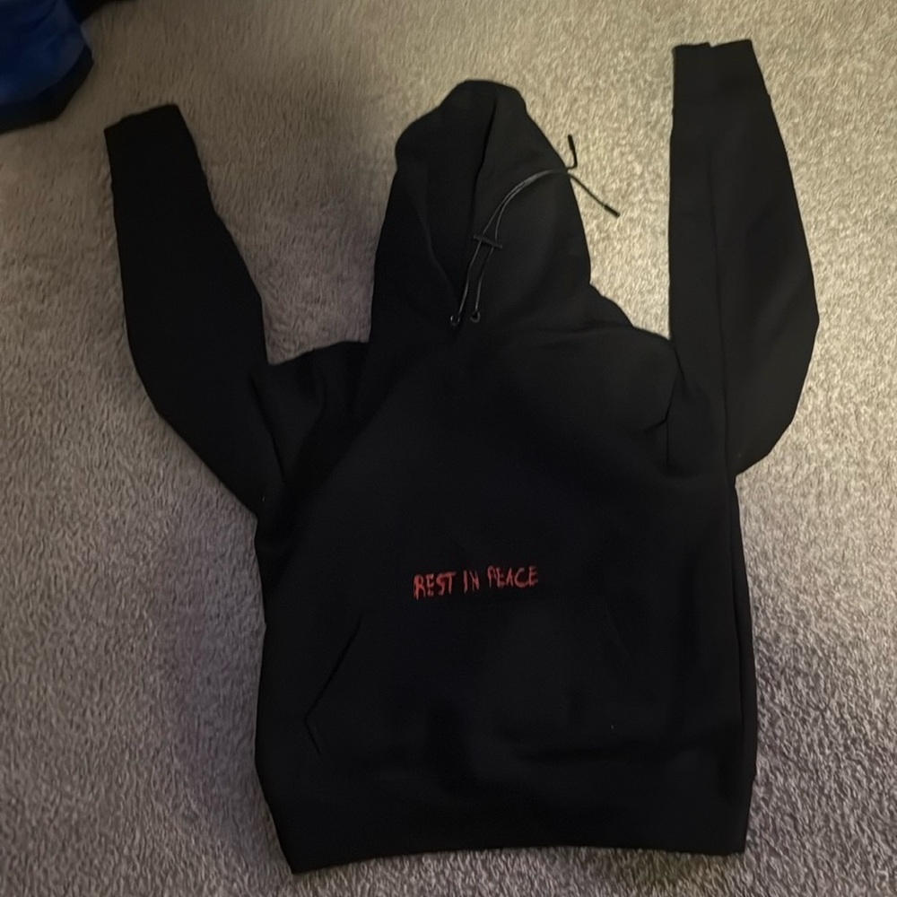 RTA brand. Outstanding quality. Never worn